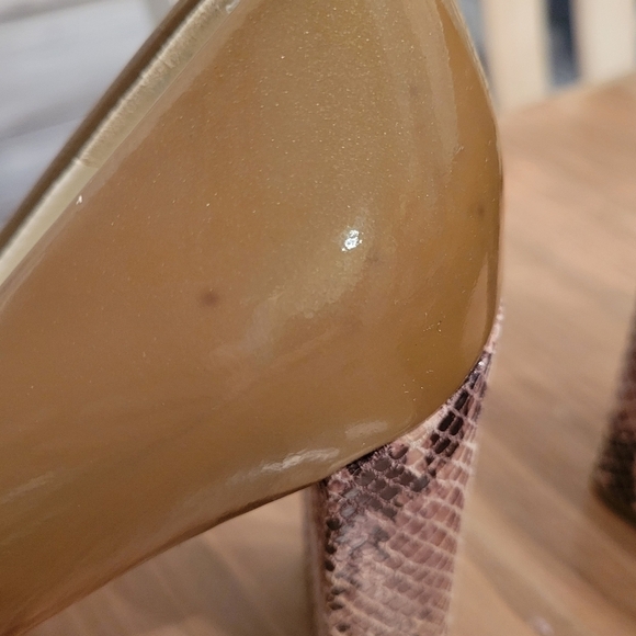 Anne Klein Iflex Patent Leather Heels Size 8 - Picture 12 of 13